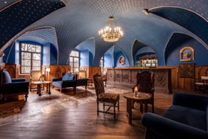 Auf Schloss Fischbach